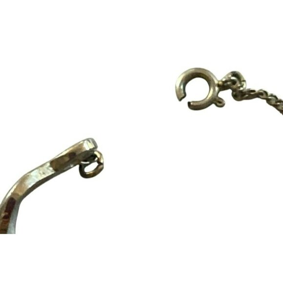 Vintage Monet Gold-Tone Charm Bracelet With Large Round Pendant & Safety Chain - Picture 7 of 9